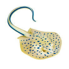 Cargar imagen en el visor de la galería, 267329-Blue Spotted Ray